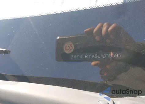 2020 Toyota Yaris Le из США, поврежденный, VIN 3MYDLBYV6LY715395